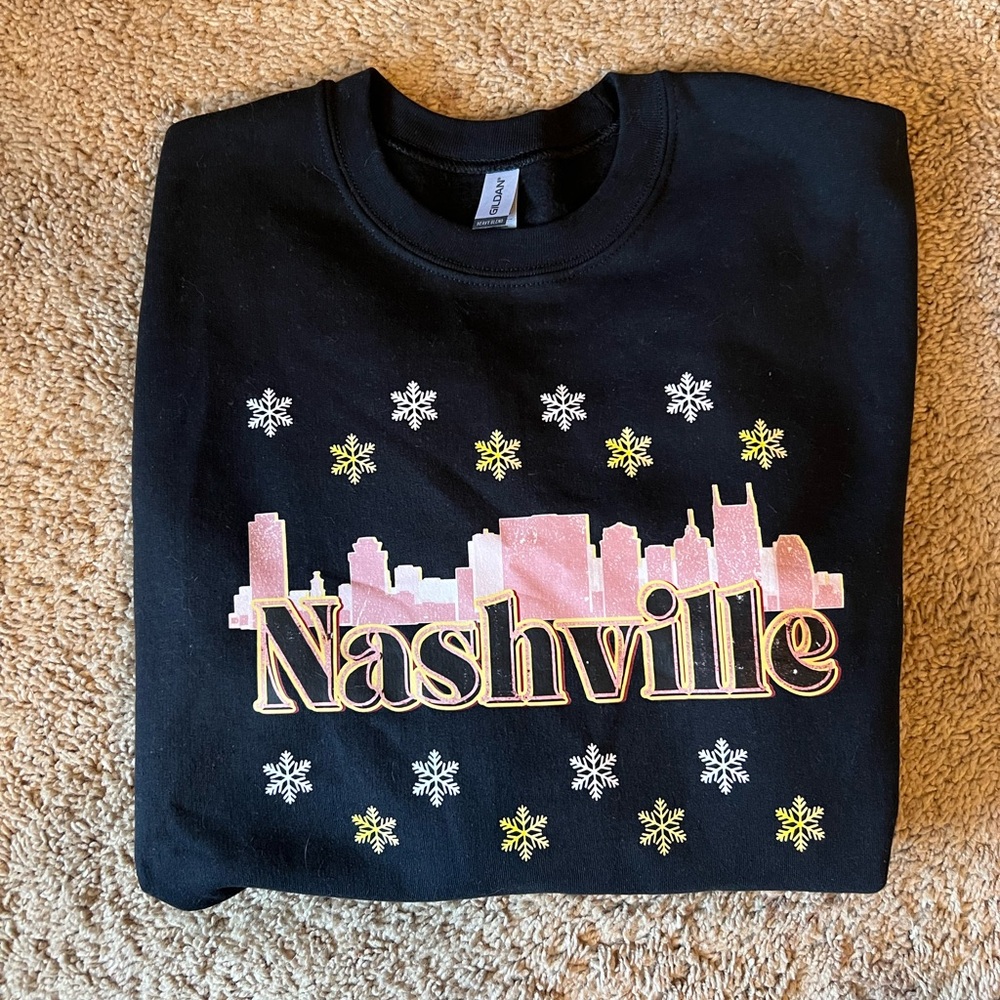 Nashville Skyline Sweatshirt - Black